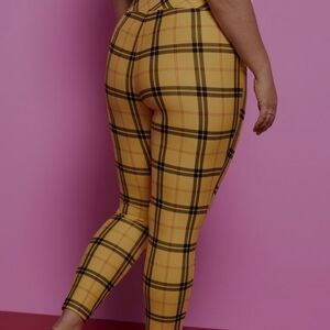 Torrid Yellow Plaid Cropped Leggings